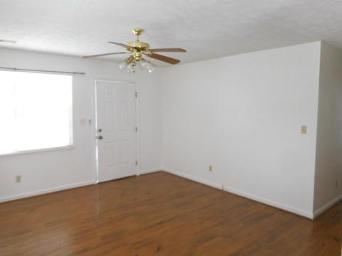 352 Front St, Luttrell, TN 37779 photo 8