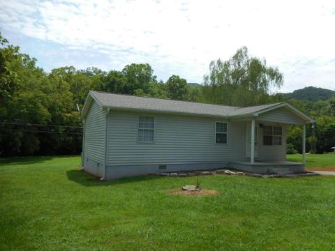 352 Front St, Luttrell, TN 37779 photo 2