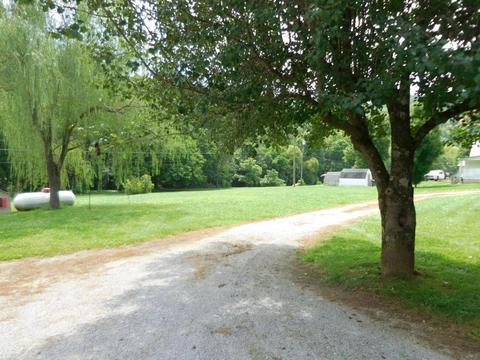 352 Front St, Luttrell, TN 37779 photo 4