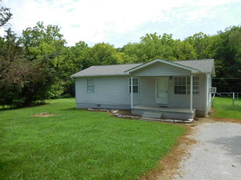 352 Front St, Luttrell, TN 37779 photo 3