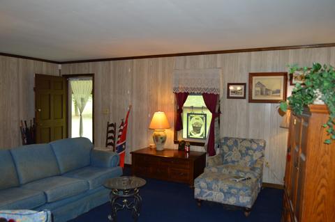 39 Weaver Bottom Rd, Celina, TN 38551 photo 4