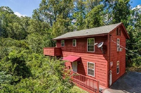 664 Morning Mist Way Gatlinburg Tn Mls Movoto Com