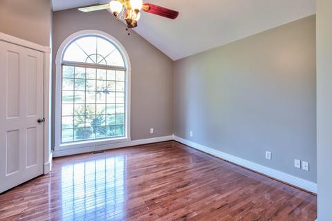 193 Maple Dr, La Follette, TN 37766 photo 18