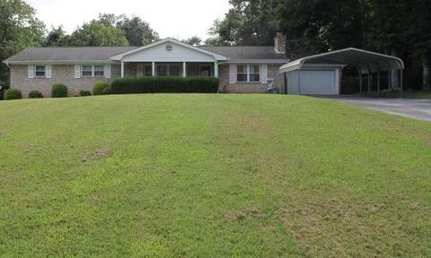 8205 Ewing Rd, Powell, TN 37849 photo 2