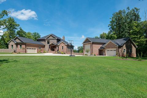 207 Emory View Rd, Lancing, TN 37770 photo 3