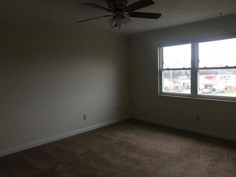 427 Sharp Acres Rd, Jacksboro, TN 37757 photo 8