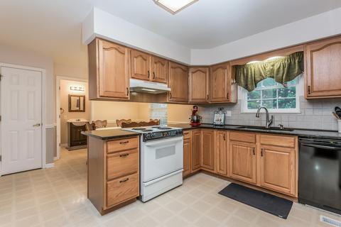 7516 Maple Leaf Dr, Corryton, TN 37721 photo 7