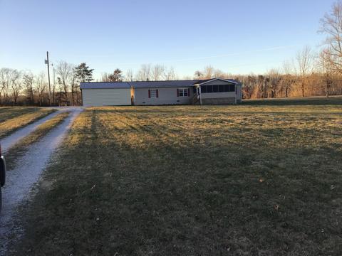 609 Page Rd, Clarkrange, TN 38553 photo 2