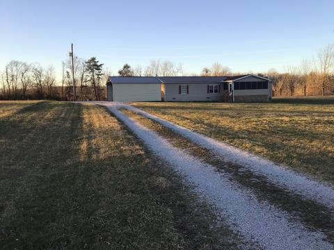 609 Page Rd, Clarkrange, TN 38553 photo 1