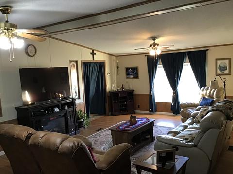 609 Page Rd, Clarkrange, TN 38553 photo 3