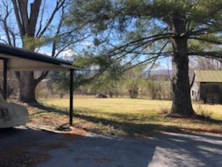 173 Eagle Bluff Rd, Jacksboro, TN 37757 photo 5