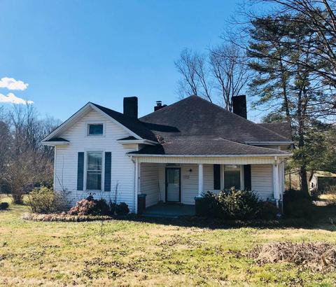 173 Eagle Bluff Rd, Jacksboro, TN 37757 photo 1
