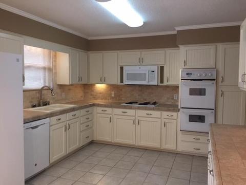 183 Cedar Cir, Powell, TN 37849 photo 4