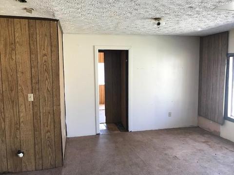 350 Riverview Dr, Clinton, TN 37716 photo 3