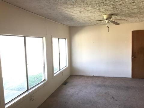 350 Riverview Dr, Clinton, TN 37716 photo 2