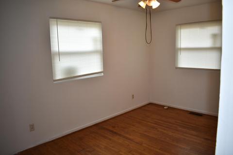 201 Summit Dr, Middlesboro, KY 40965 photo 13