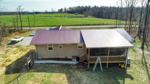 1310 Franklin Loop, Clarkrange, TN 38553 photo 3