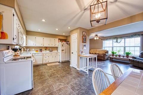 1310 Franklin Loop, Clarkrange, TN 38553 photo 10