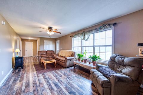1310 Franklin Loop, Clarkrange, TN 38553 photo 6