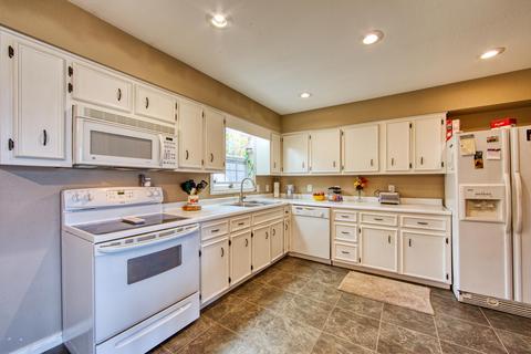 1310 Franklin Loop, Clarkrange, TN 38553 photo 11