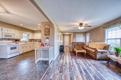 1310 Franklin Loop, Clarkrange, TN 38553 photo 5