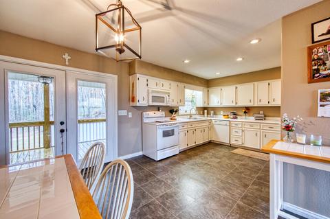 1310 Franklin Loop, Clarkrange, TN 38553 photo 9