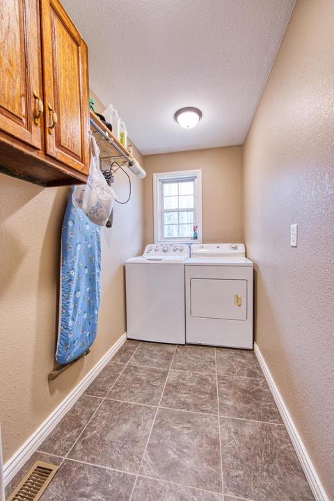 1310 Franklin Loop, Clarkrange, TN 38553 photo 17
