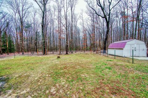 1310 Franklin Loop, Clarkrange, TN 38553 photo 23