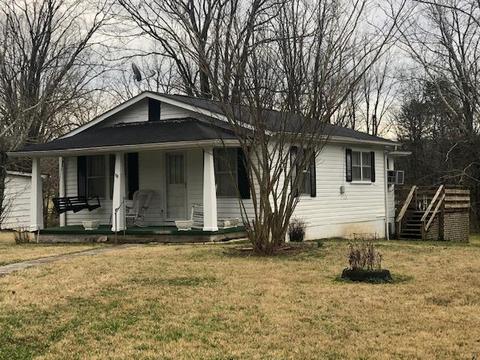 318 Lee Rd, Ewing, VA 24248 photo 1