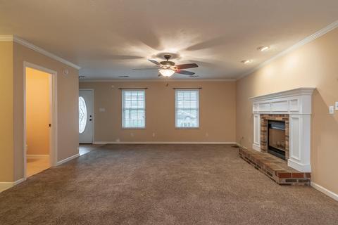 212 Nicely Tr, Powell, TN 37849 photo 5