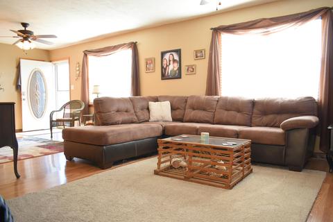 185 Snavely Rd, Ewing, VA 24248 photo 6