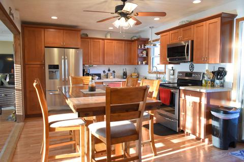 185 Snavely Rd, Ewing, VA 24248 photo 7