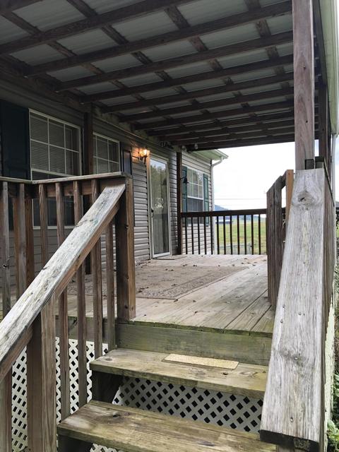 345 Carl Lee Dr, Ewing, VA 24248 photo 7