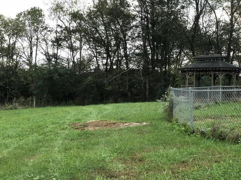 345 Carl Lee Dr, Ewing, VA 24248 photo 4