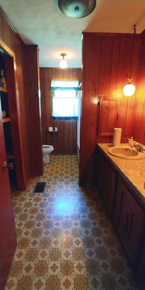 2007 E Wolf Valley Rd, Heiskell, TN 37754 photo 11