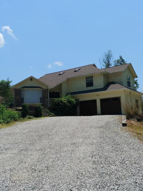 2318 Litton Rd, Oneida, TN 37841 photo 1