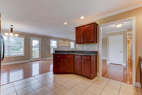 151 West Dr, La Follette, TN 37766 photo 7