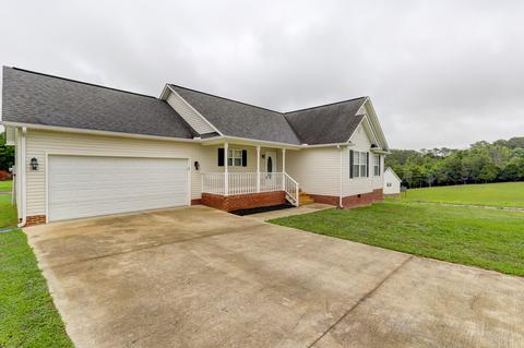 151 West Dr, La Follette, TN 37766 photo 2