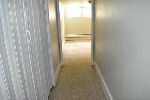 404 Gloucester Ave, Middlesboro, KY 40965 photo 29