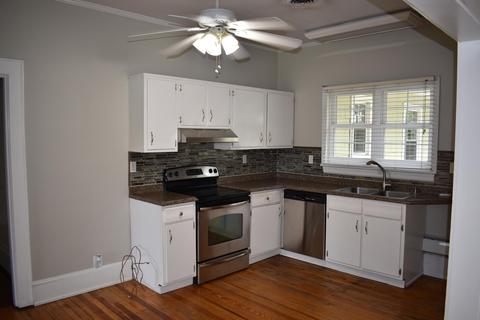 404 Gloucester Ave, Middlesboro, KY 40965 photo 14