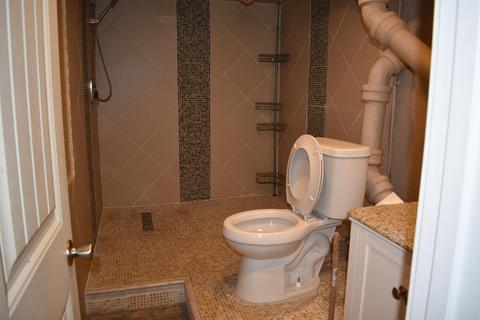 404 Gloucester Ave, Middlesboro, KY 40965 photo 28