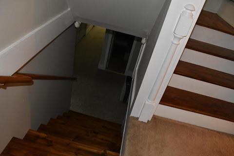 404 Gloucester Ave, Middlesboro, KY 40965 photo 27