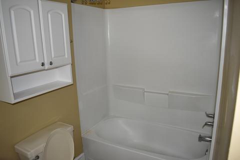 404 Gloucester Ave, Middlesboro, KY 40965 photo 23
