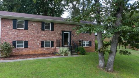 7600 Fall Wind Ct, Powell, TN 37849 photo 2