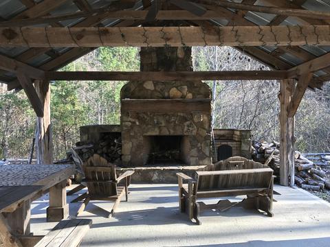 424 Mountain John Loop, Townsend, TN 37882 photo 16