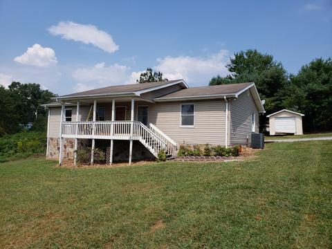 233 Mockingbird Cir, Harrogate, TN 37752 photo 1
