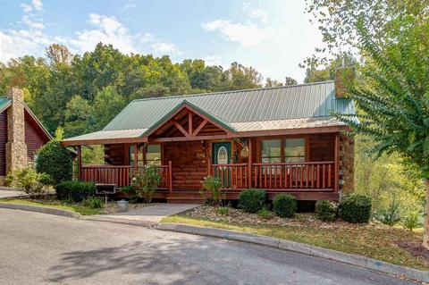 1612 Little Cabin Loop Sevierville Tn 37862 Mls 1096501