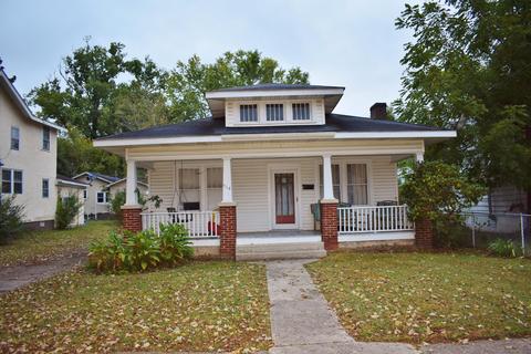 514 Exeter Ave, Middlesboro, KY 40965 photo 1