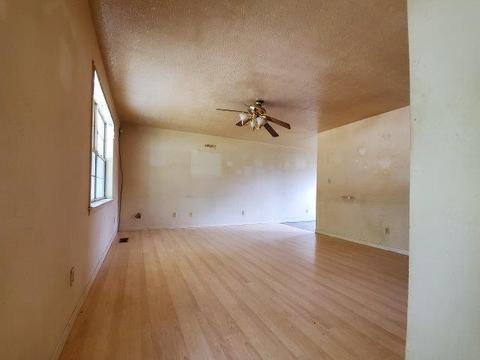 140 Troxel Dr, Oneida, TN 37841 photo 7