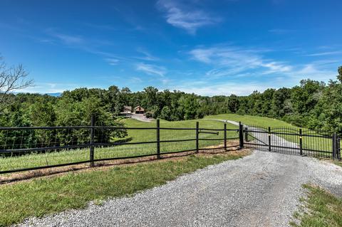 795 Bays Mountain Rd, Mohawk, TN 37810 photo 2